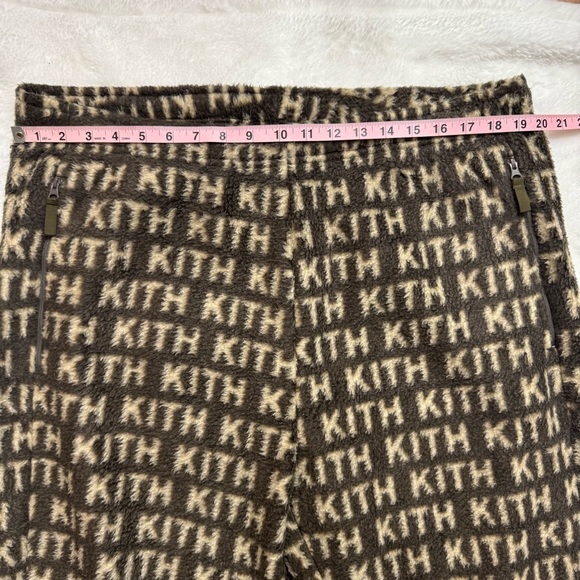 NWT - KITH Monogram Sherpa Chelsea Jogger - Root - Size XXL - Picture 4 of 4